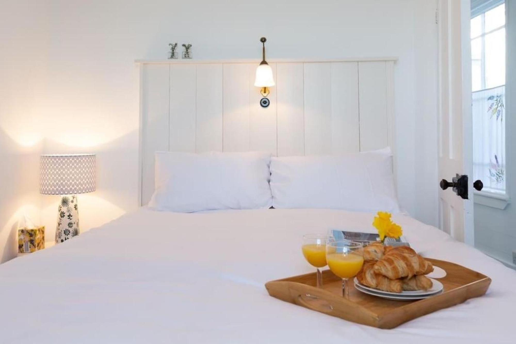 Janies Cottage~ Mousehole~Eclectic Interiors & Vintage Charm Εξωτερικό φωτογραφία