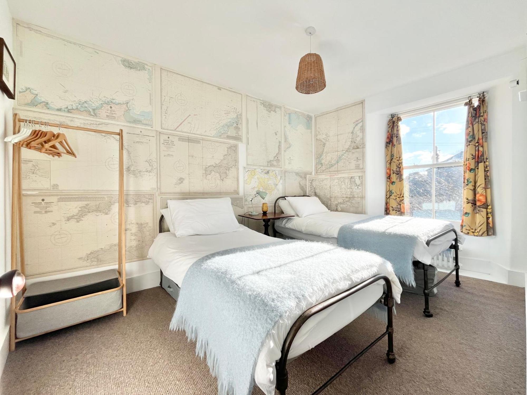 Janies Cottage~ Mousehole~Eclectic Interiors & Vintage Charm Εξωτερικό φωτογραφία